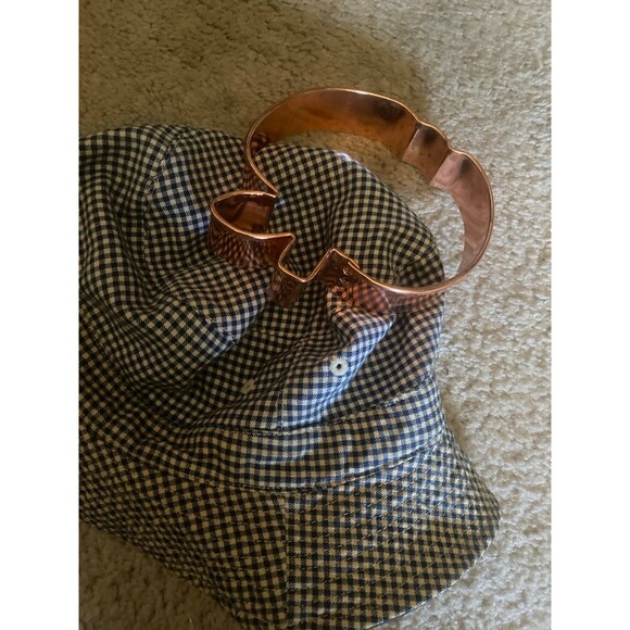 Vintage NY Copper APPLE Cookie Cutter Heavy 5 inches - Picture 4 of 5